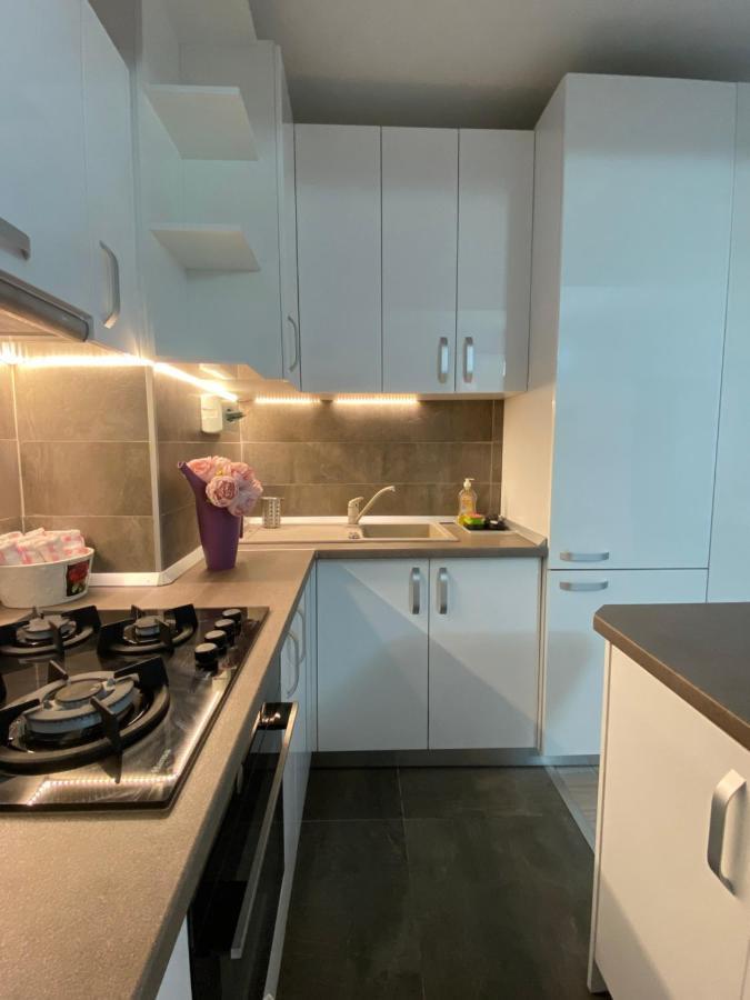 Lake House - Bucuresti Ngoại thất bức ảnh