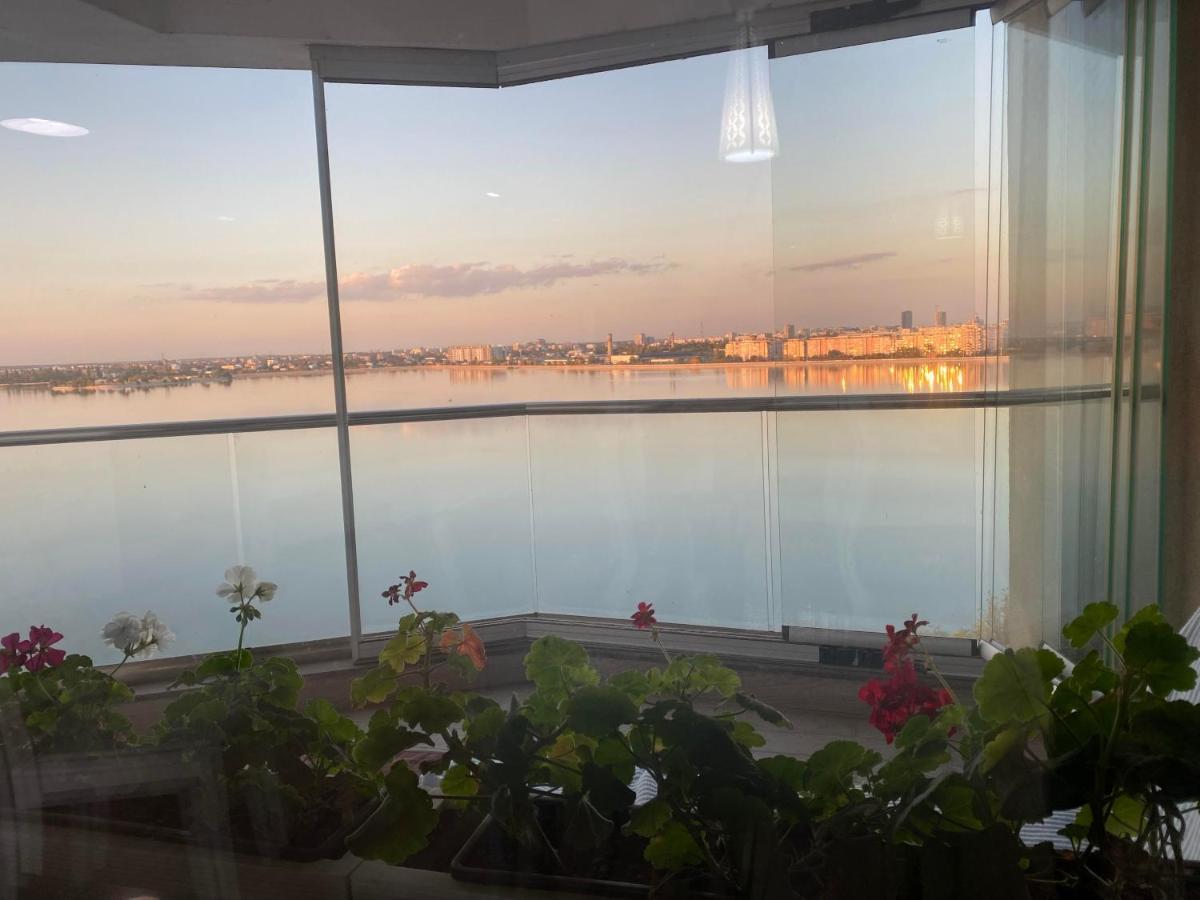 Lake House - Bucuresti Ngoại thất bức ảnh