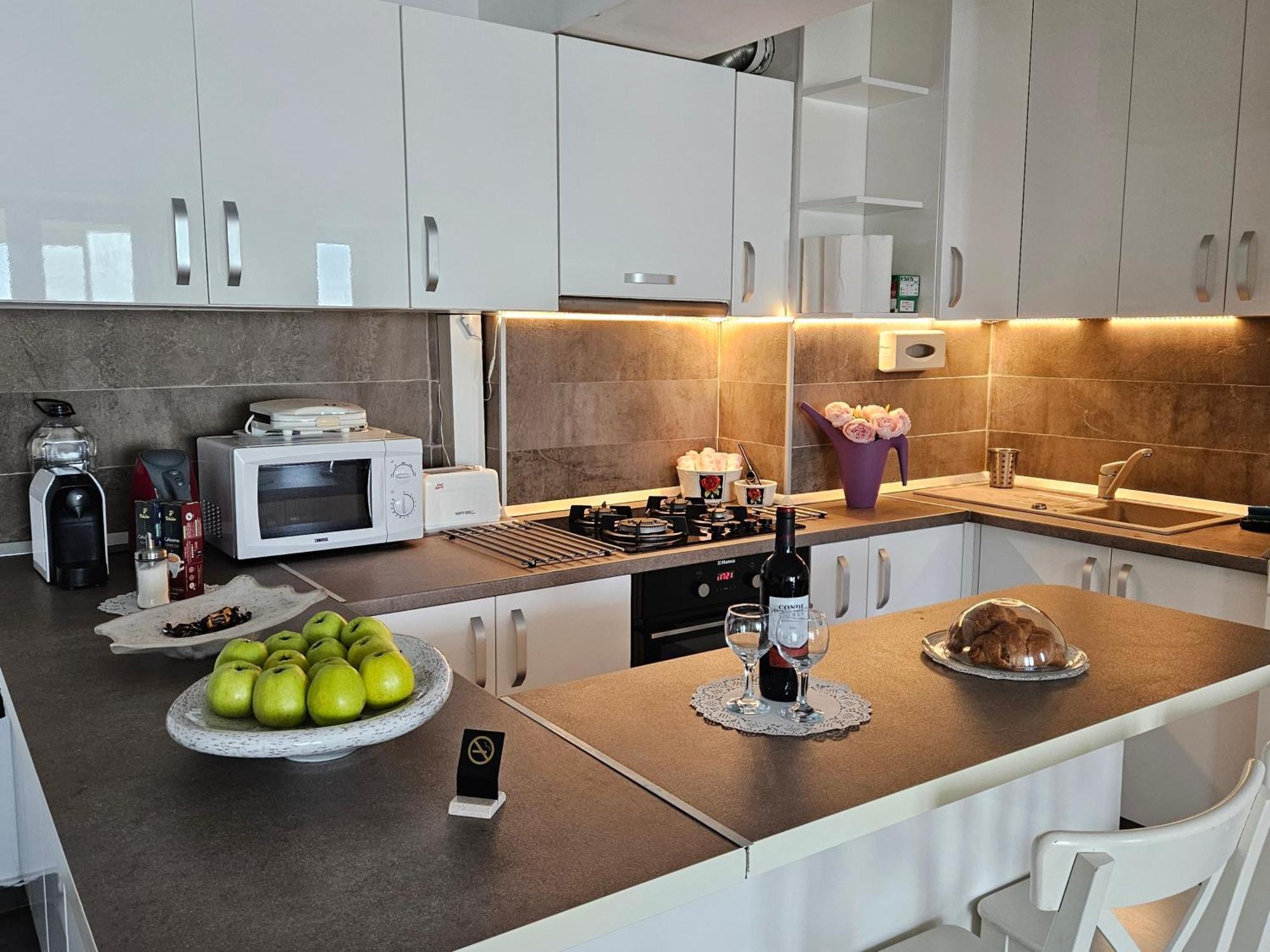 Lake House - Bucuresti Ngoại thất bức ảnh